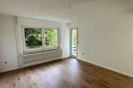 Wohnung zum Mieten in Duisburg 490 € 65.56 m²