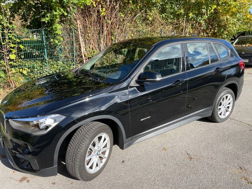 BMW X1 74.500 km 17.100 € Hattingen 45529