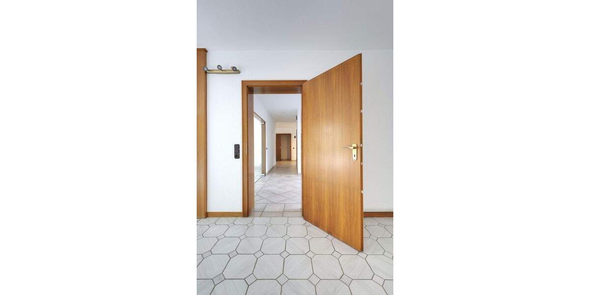 Bungalow Duisburg Alt-Homberg - 7 Zimmer, 190 m&sup2;, 599.000&euro; | Angebot:25716922