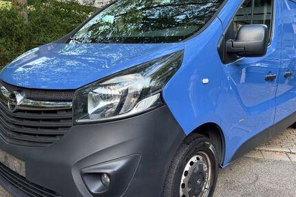 Opel Vivaro 189.875 km 6.700 &euro; Essen 45276