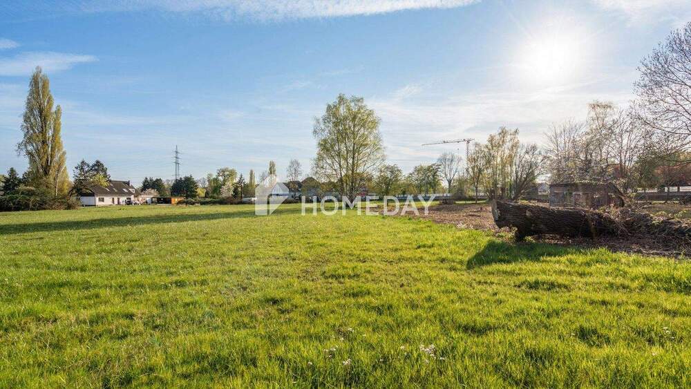 Großzügiges EFH mit Einliegerwohnung, traumhaftem Grundstück & vielseitigem Nutzungspotenzial 7 zimmer