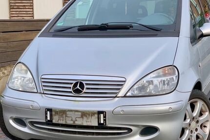 Mercedes-Benz A 190 122.273 km 1.900 € Gelsenkirchen 45884
