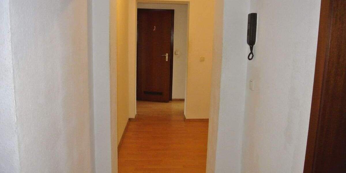 Etagenwohnung Mülheim an der Ruhr Mitte-Ost - 3 Zimmer, 98 m&sup2;, 650&euro; | Angebot:26276490