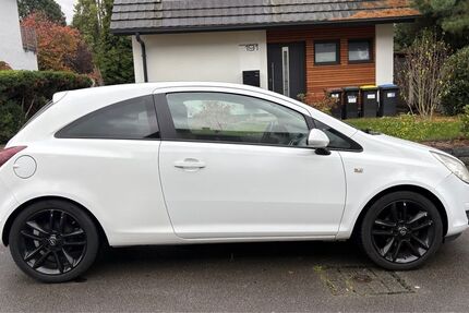 Opel Corsa 142.246 km 2.850 &euro; Oberhausen 46047