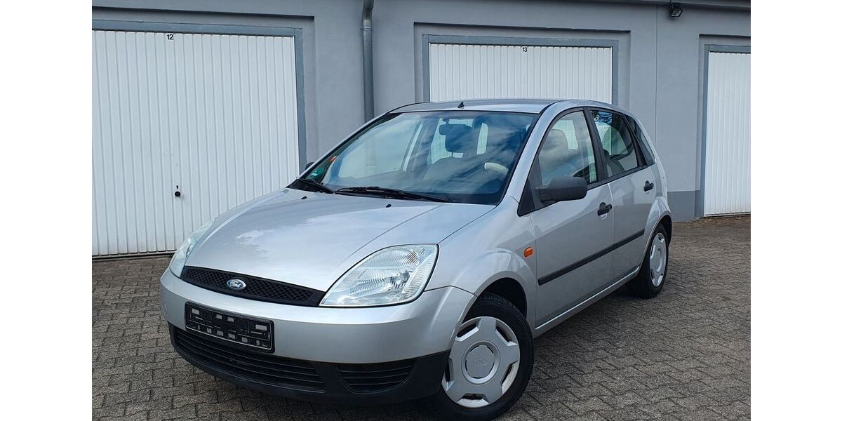 Ford Fiesta 211.639 km 1.650 &euro; Duisburg 47055