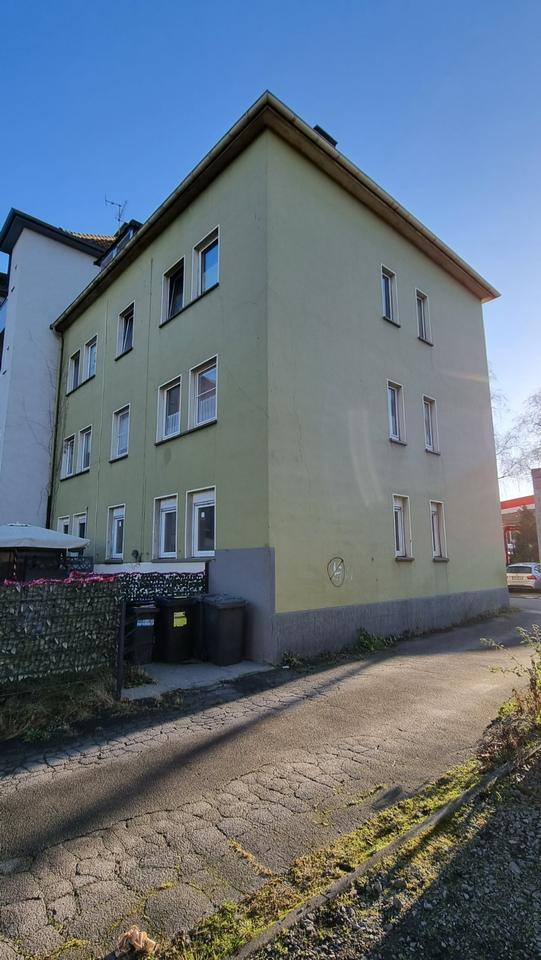 Mehrfamilienhaus – 7 WohnungEN + AUSBAUPOTENZIAL + GARTEN –BOCHUM