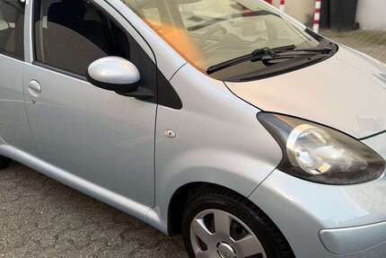 Toyota Aygo 135.000 km 2.400 &euro; Wesel 46483