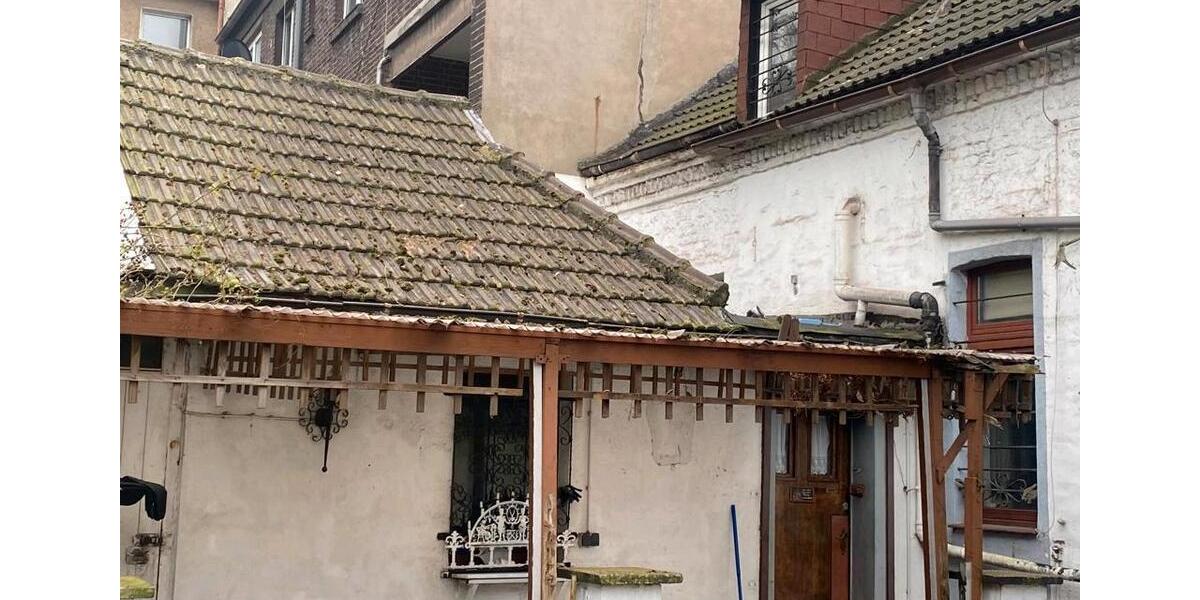 Einfamilienhaus Duisburg Hamborn - 6 Zimmer, 130 m&sup2;, 165.000&euro; | Angebot:27112091