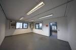 Lager- und Montagefläche mit Büro 360 M2