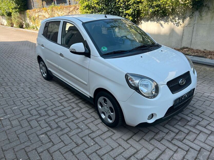 Kia Picanto 111.203 km 2.999 € Ratingen 40882