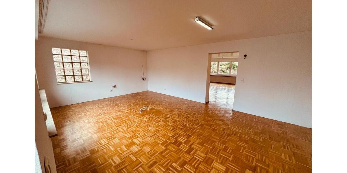 Einfamilienhaus Oberhausen Rothebusch - 6 Zimmer, 246 m&sup2;, 549.000&euro; | Angebot:26462366