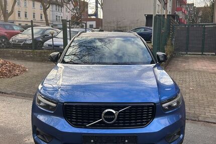 Volvo XC40 153.000 km 20.450 &euro; Gelsenkirchen 45889