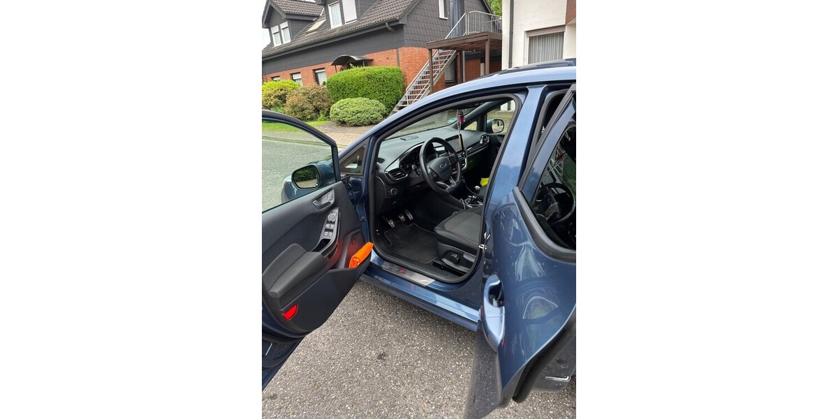 Ford Fiesta st line 95.143 km 14.900 € Sprockhövel 45549