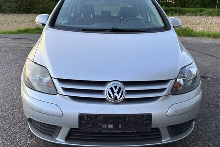VW Golf Plus 177.000 km 2.990 &euro; Neukirchen-Vluyn (bei Duisburg) 47506