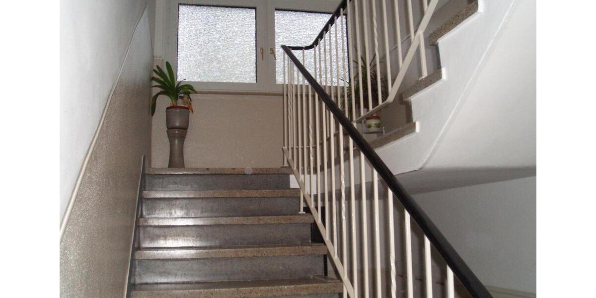 Erdgeschoßwohnung Essen Stadtbezirk II - 2 Zimmer, 62 m&sup2;, 618&euro; | Angebot:24663611