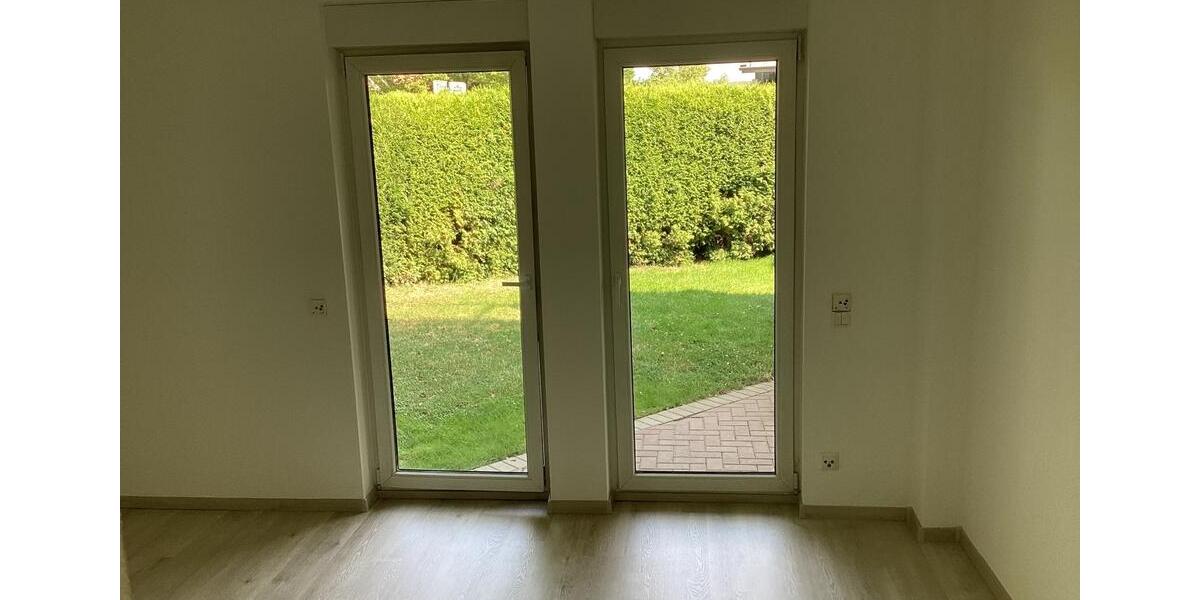 Erdgeschoßwohnung Dinslaken - 2.5 Zimmer, 82 m&sup2;, 328.000&euro; | Angebot:27132201