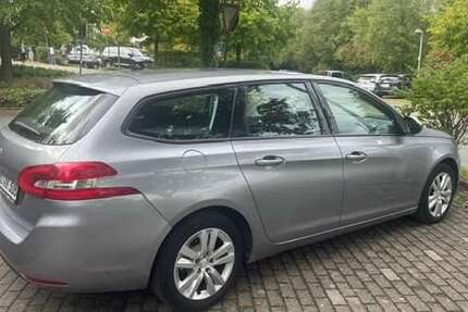 Peugeot 308 149.500 km 6.800 € Bochum 44797
