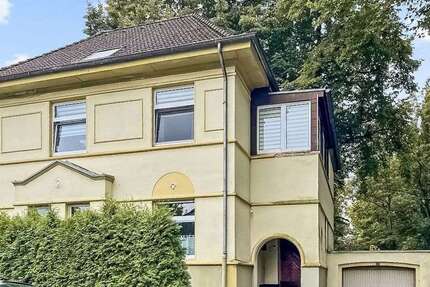 Haus zum Kaufen in Essen 515.000 € 220 m² 9 zimmer