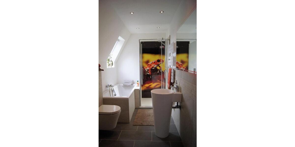 Lichtdurchflutete Dachgeschosswohnung Gahlen 3 zimmer