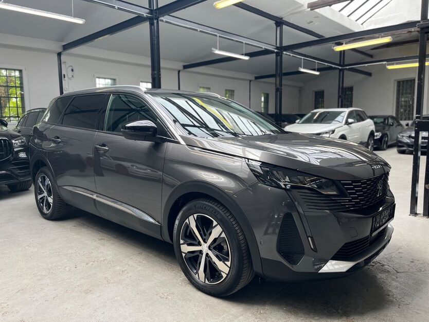 Peugeot 5008 49.000 km 26.870 € Velbert 42551