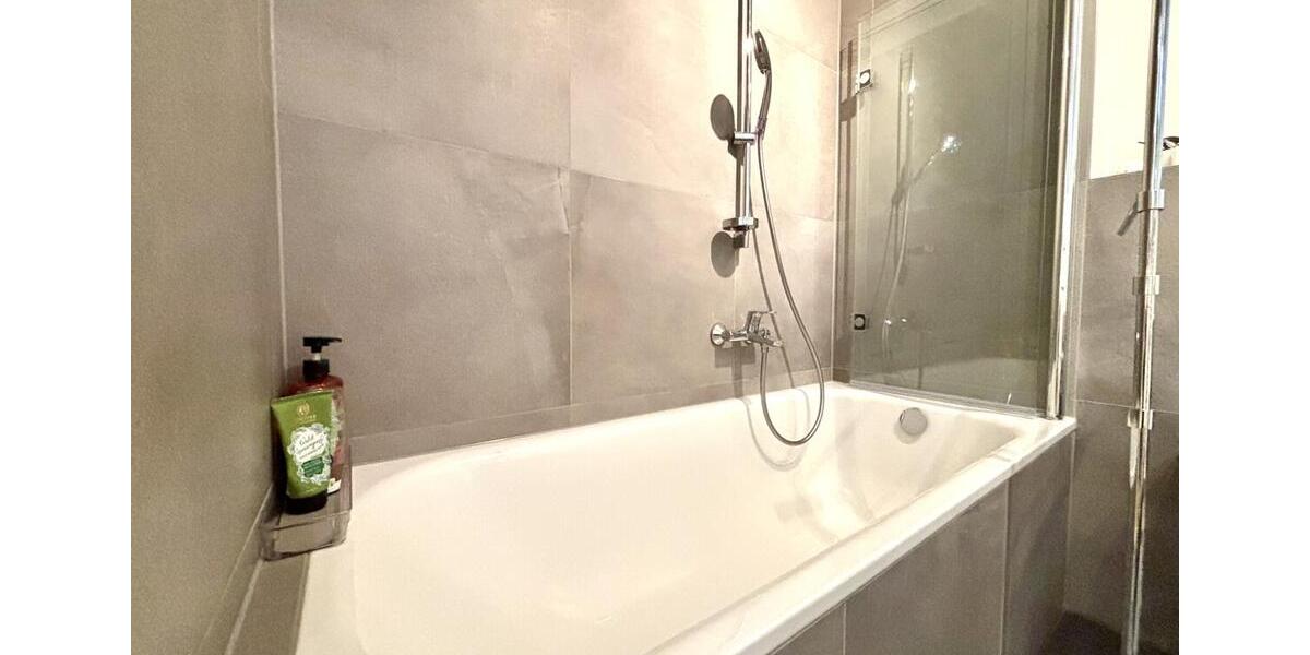 Erdgeschoßwohnung Essen Stadtbezirk IX - 2.5 Zimmer, 60 m&sup2;, 820&euro; | Angebot:24690074