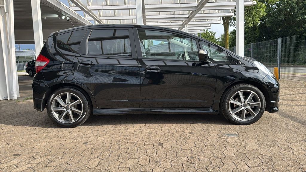 Honda Jazz 38.000 km 12.950 &euro; Dinslaken 46539
