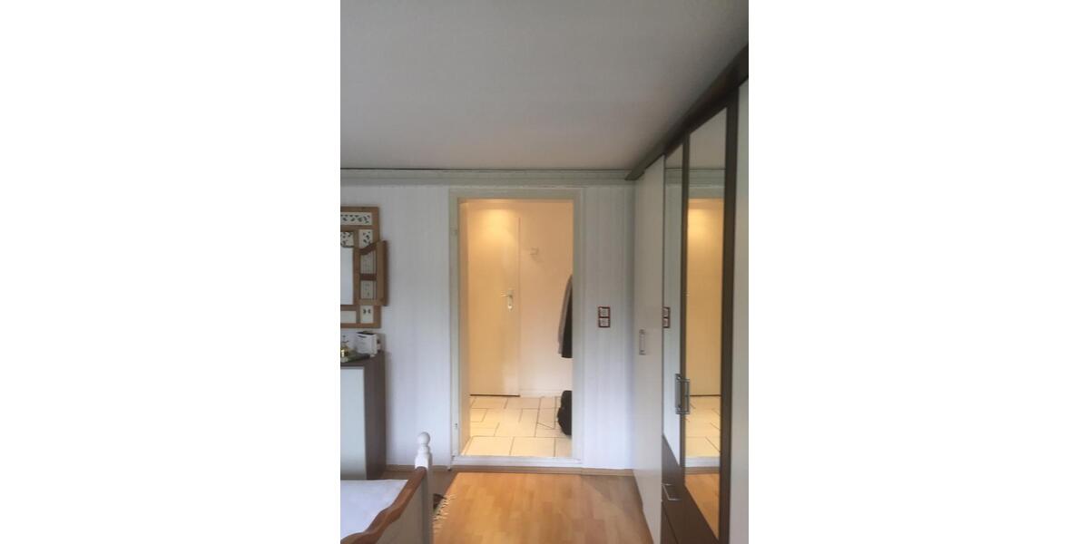 Schöne 65 qm Wohnung Büro oder Praxisräume in Bochum-Stiepel-Dorf 2.5 zimmer