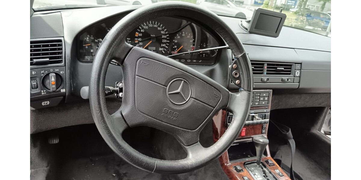 Mercedes-Benz SL 300 144.500 km 20.000 € Essen 45121