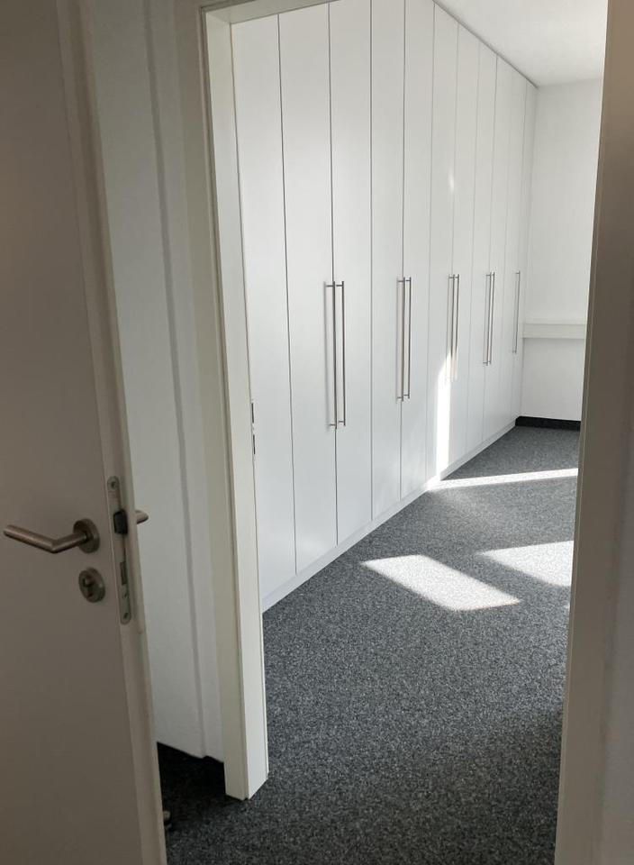 Workspace am Wasser - Großzügige Bürofläche am Innenhafen zimmer