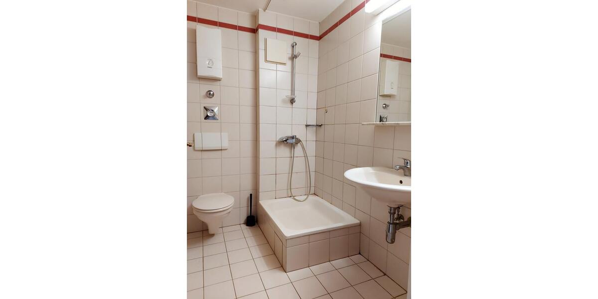 Etagenwohnung Bochum Bochum-Mitte - 1 Zimmer, 29 m&sup2;, 345&euro; | Angebot:25548112