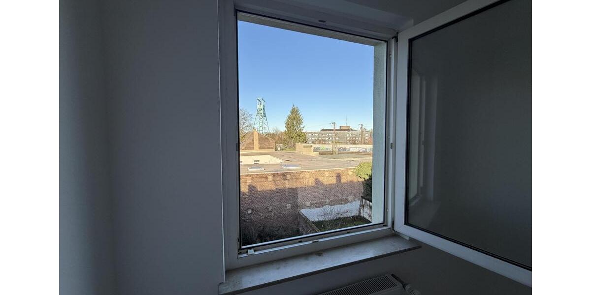 Etagenwohnung Bochum - 3.5 Zimmer, 80 m&sup2;, 1.100&euro; | Angebot:24930520