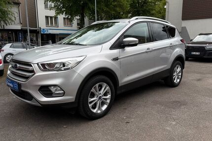 Ford Kuga 71.000 km 15.999 € Marl 45770