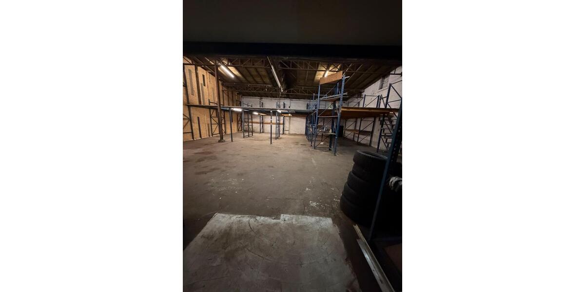 Lagerhalle in Bochum-Wattenscheid – ca. 220 m² auf 2 Etagen zimmer