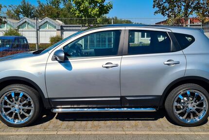 Nissan Qashqai 110.734 km 5.300 &euro; Bottrop 46242