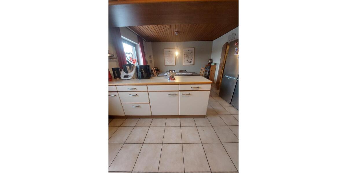 Reihenhaus Hünxe - 7 Zimmer, 250 m&sup2;, 485.000&euro; | Angebot:26652136