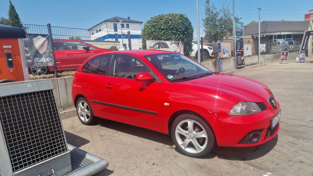 Seat Ibiza 179.000 km 1.490 &euro; Duisburg 47057