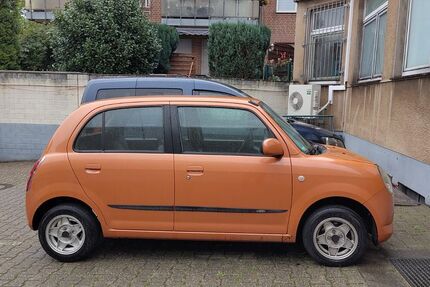 Daihatsu TREVIS 89.500 km 3.300 € Duisburg 47167