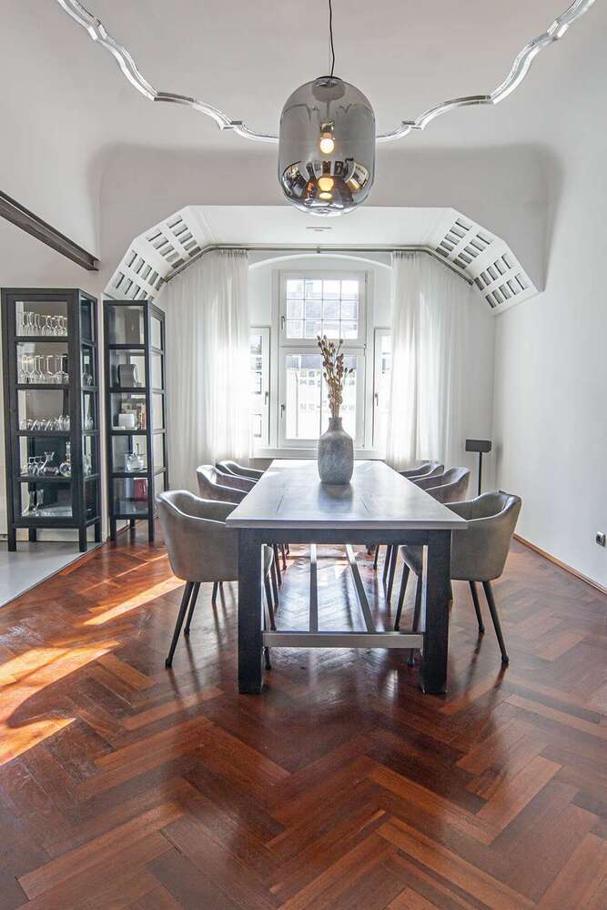 Wohnung zum Mieten in Düsseldorf 2.900 € 170 m²
