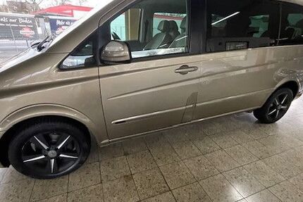 Mercedes-Benz Viano 300.103 km 12.500 € Duisburg 47138