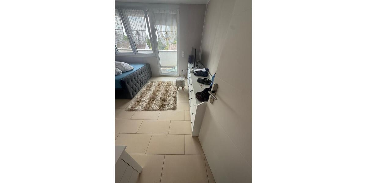 Doppelhaushälfte Oberhausen Biefang - 7 Zimmer, 161 m&sup2;, 1.950&euro; | Angebot:27615887