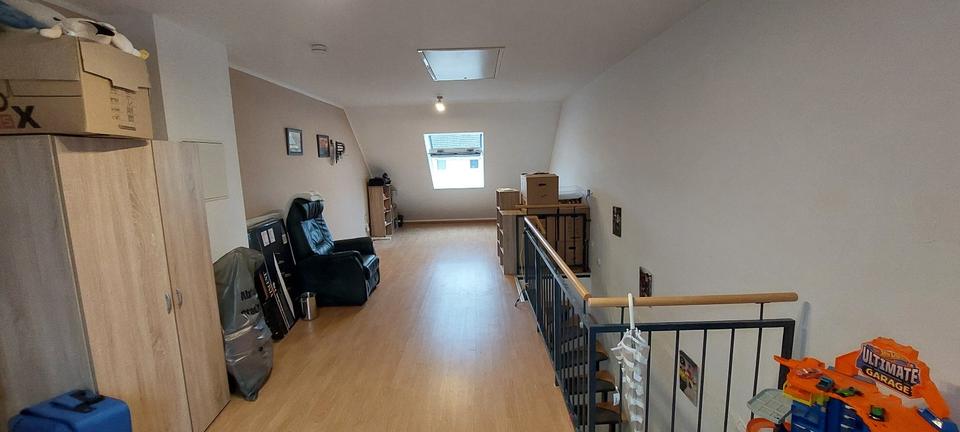 Reihenhaus Essen Stadtbezirk VI - 4.5 Zimmer, 106 m&sup2;, 360.000&euro; | Angebot:25179750