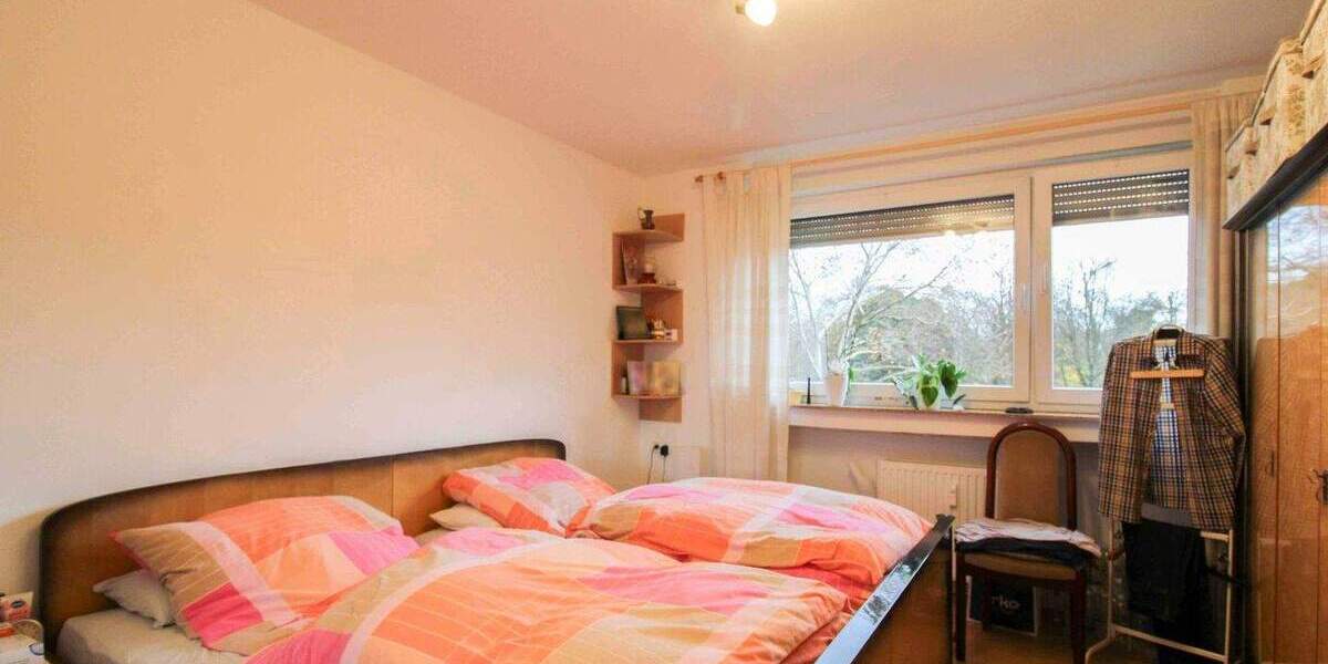 Etagenwohnung Duisburg Hochheide - 2 Zimmer, 56 m&sup2;, 79.000&euro; | Angebot:25425996