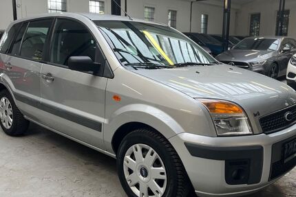 Ford Fusion 110.000 km 4.870 € Velbert 42551