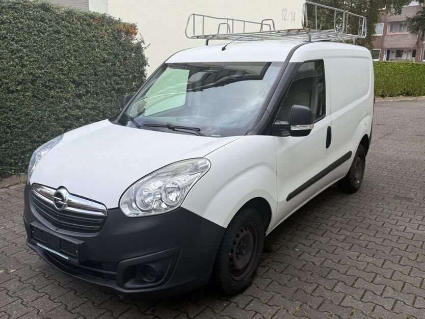 Opel Combo 101.607 km 7.898 € Velbert 42551