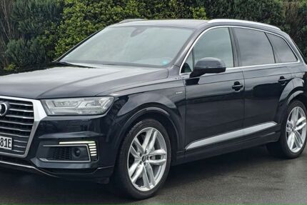 Audi Q7 129.500 km 29.950 &euro; Oberhausen 46147