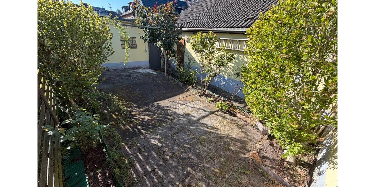 Mehrfamilienhaus, Wohnhaus Oberhausen Alt-Oberhausen - 16 Zimmer, 230 m&sup2;, 380.000&euro; | Angebot:26373730