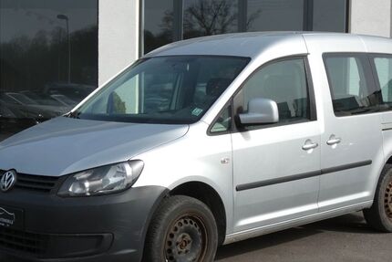 VW Caddy 411.035 km 3.450 &euro; Bochum 44807