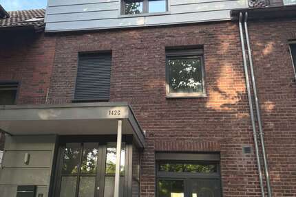 Haus zum Kaufen in Duisburg 450.000 € 100 m² 4 zimmer