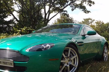 Aston Martin V8 Vantage 59.500 km 49.500 € Mettmann 40822