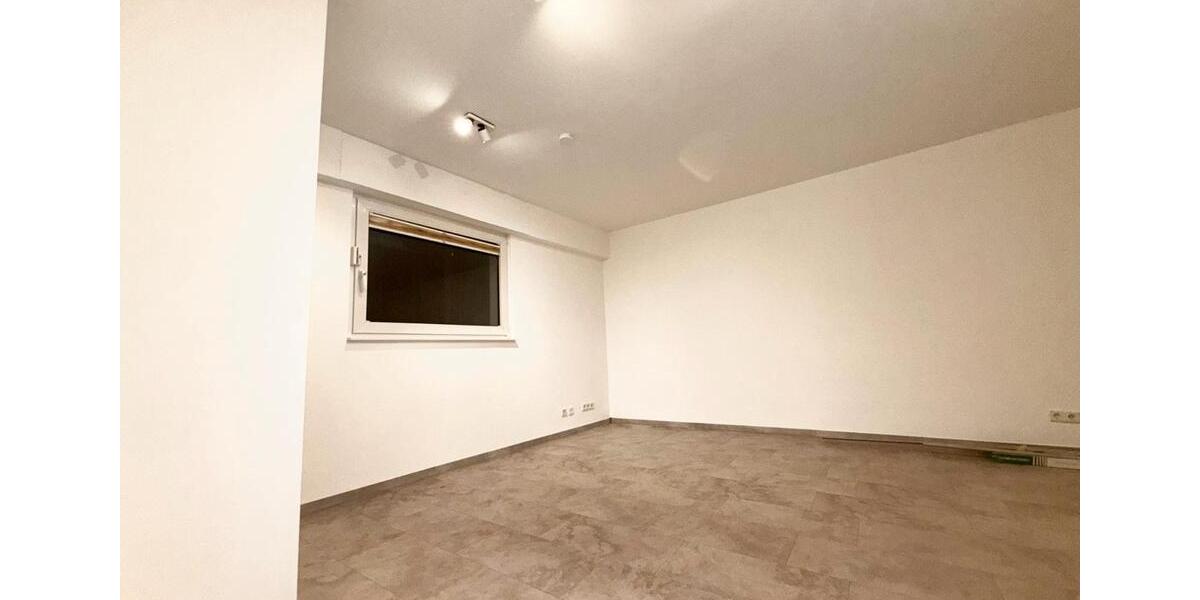 Erdgeschoßwohnung Essen Stadtbezirk IX - 1.5 Zimmer, 33 m&sup2;, 450&euro; | Angebot:26356498